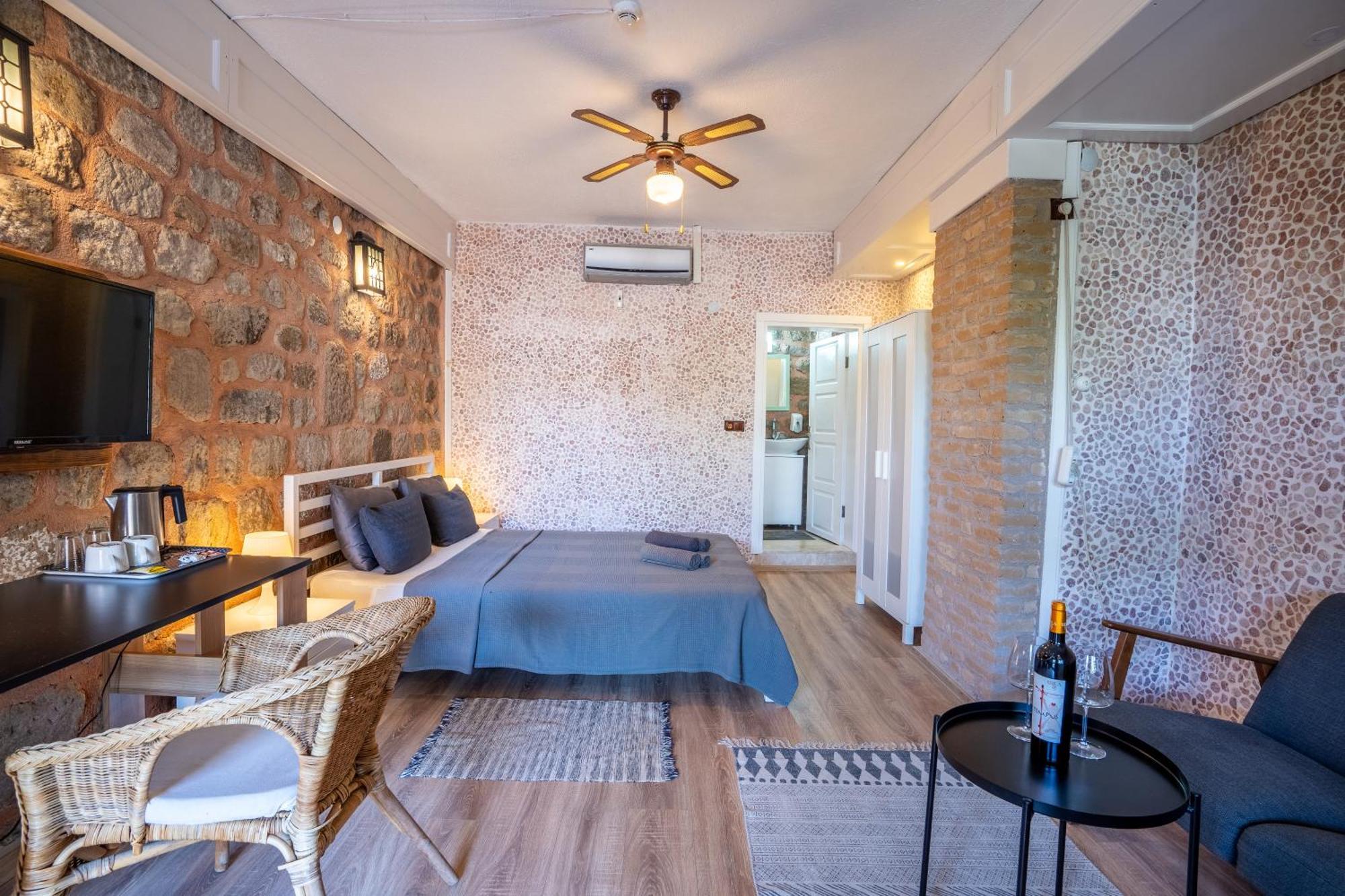 Attalos Suites Hotel Bergama Εξωτερικό φωτογραφία